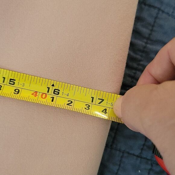 Suite    - Picture 9 of 12